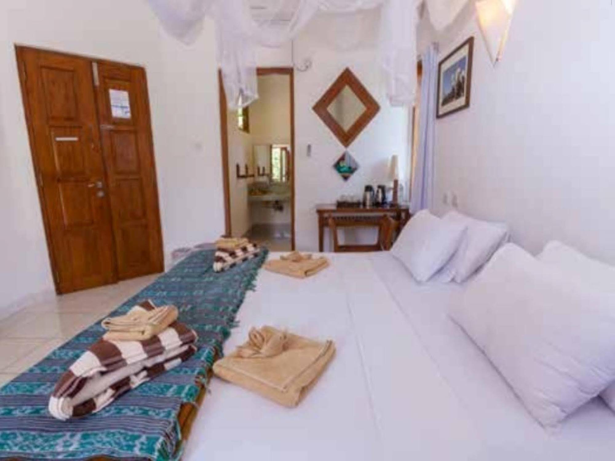 Bajo Komodo Eco Lodge 纳闽巴霍 外观 照片