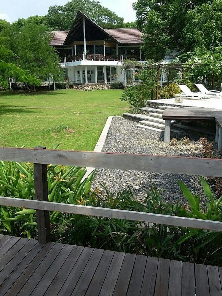 Bajo Komodo Eco Lodge 纳闽巴霍 外观 照片