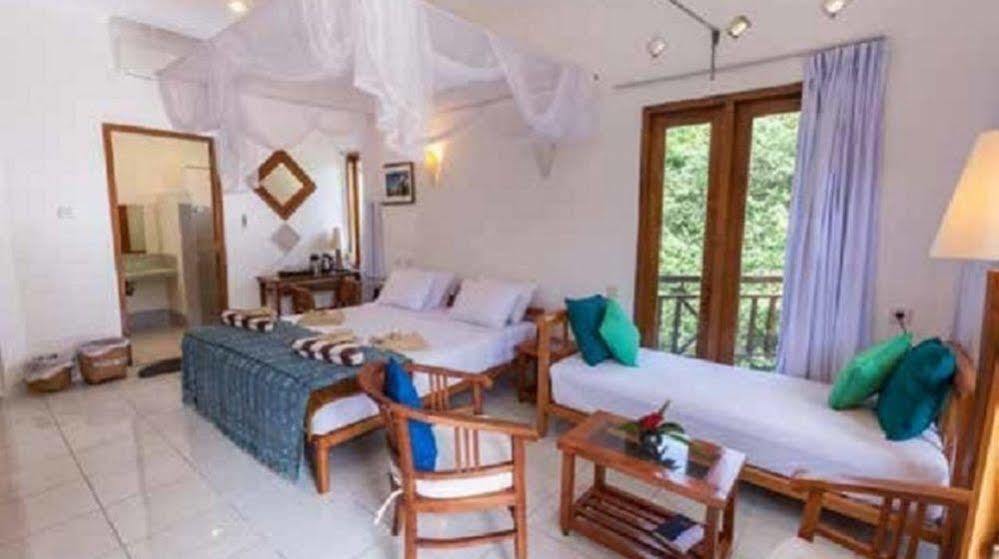 Bajo Komodo Eco Lodge 纳闽巴霍 外观 照片
